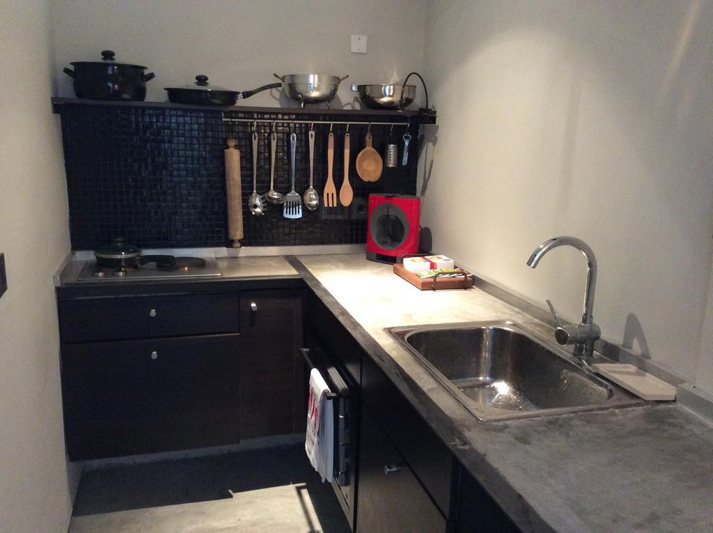 Las Glicinas Boutique Apartments Колония-дель-Сакраменто Экстерьер фото